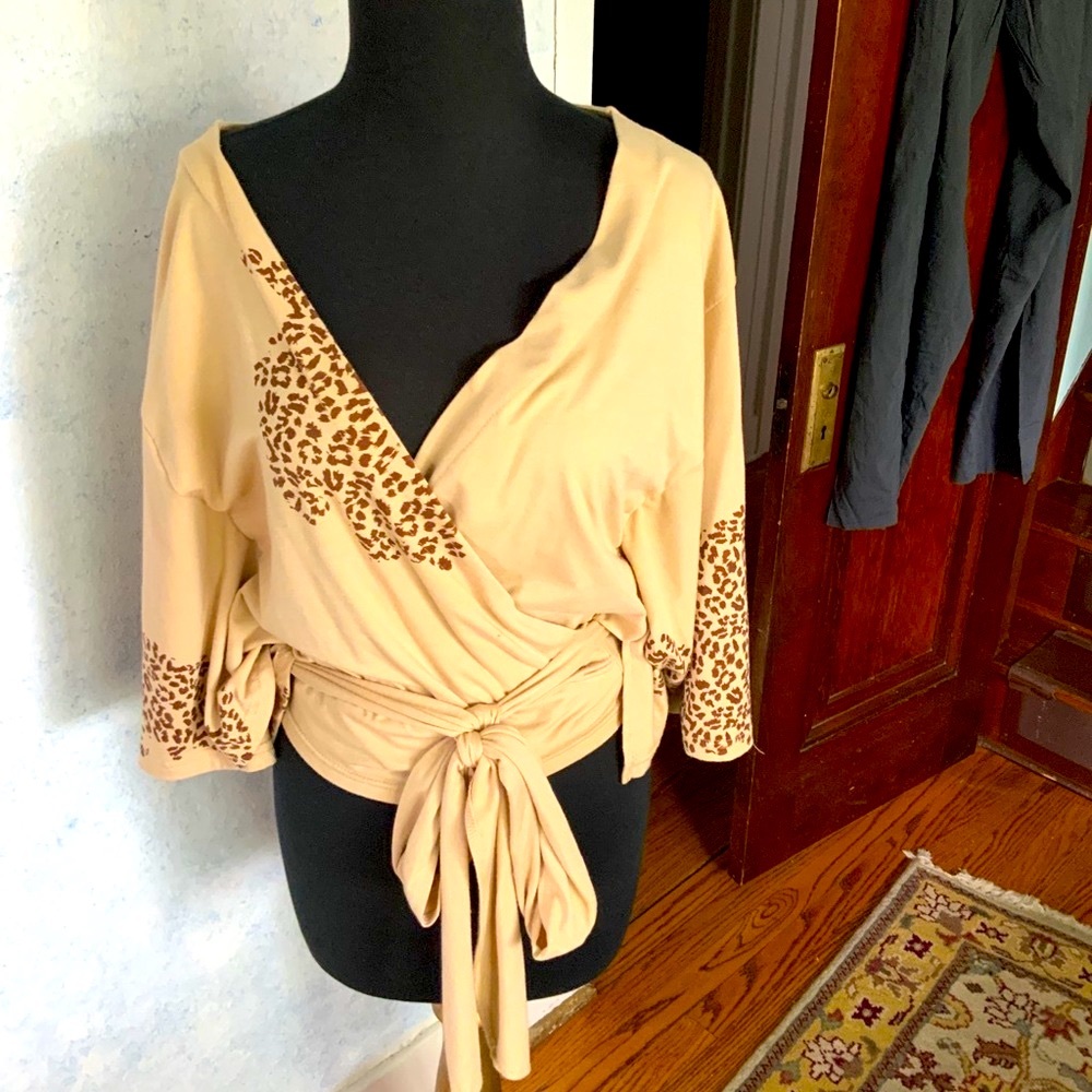 Leopard wrap top